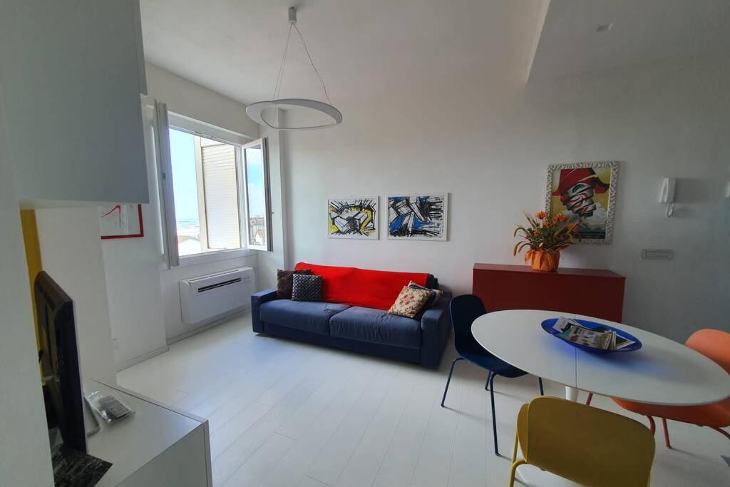 Viareggio Suite A 50 Metri Dal Mare Exterior foto